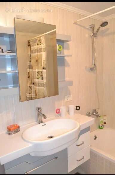 Appartement à SIX-FOURS-LES-PLAGES
