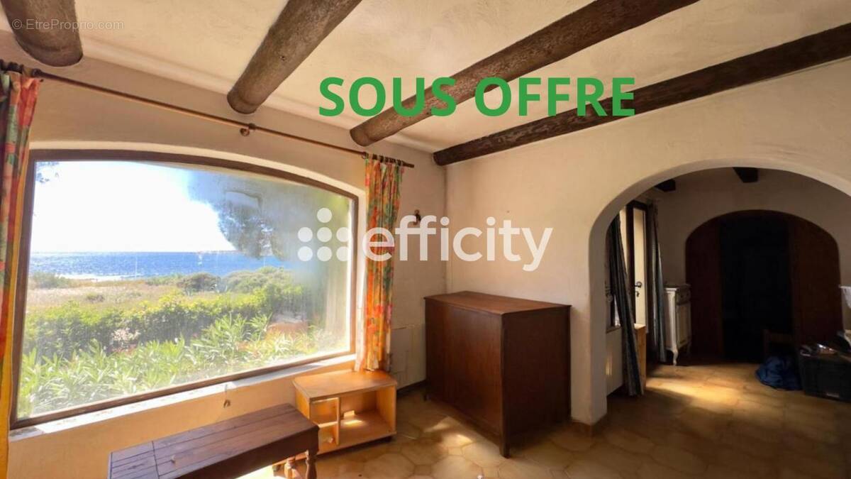 Maison à SAUSSET-LES-PINS