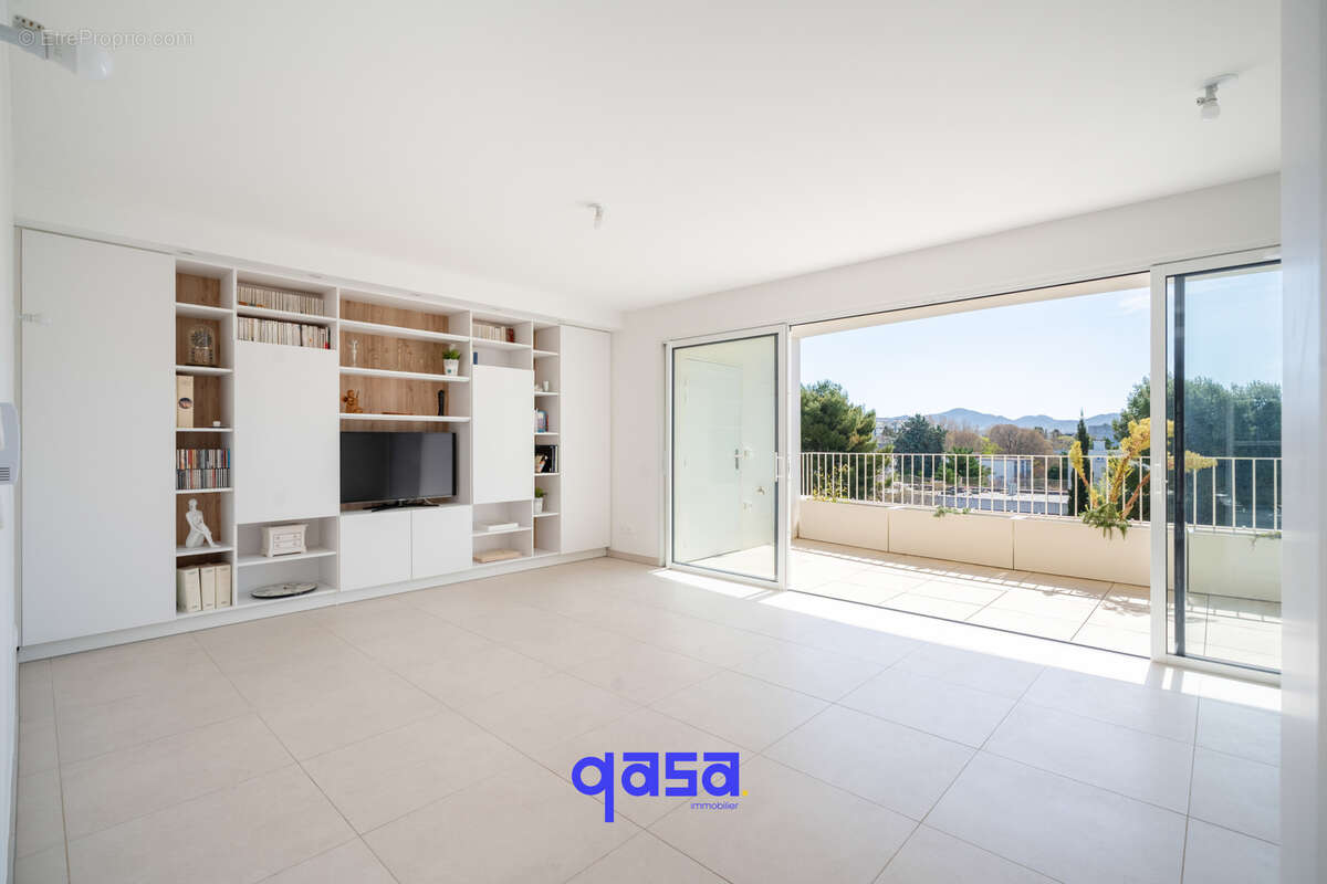 Appartement à MARSEILLE-8E