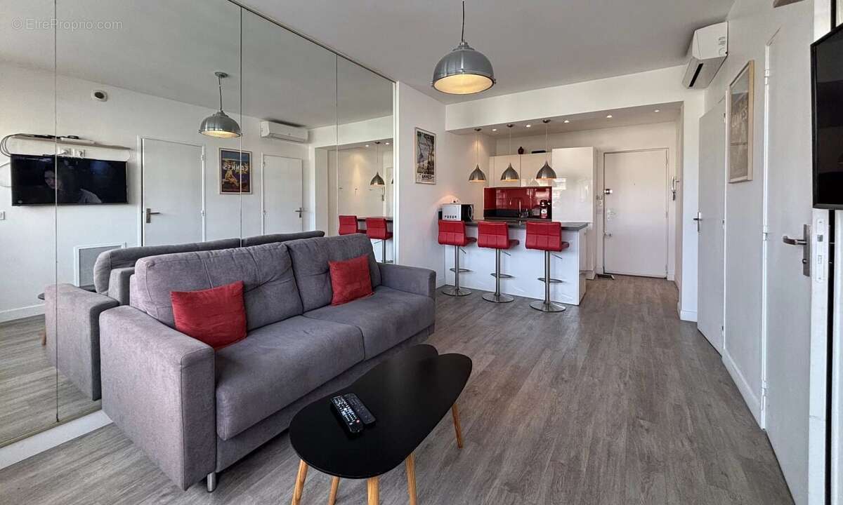 Appartement à CANNES