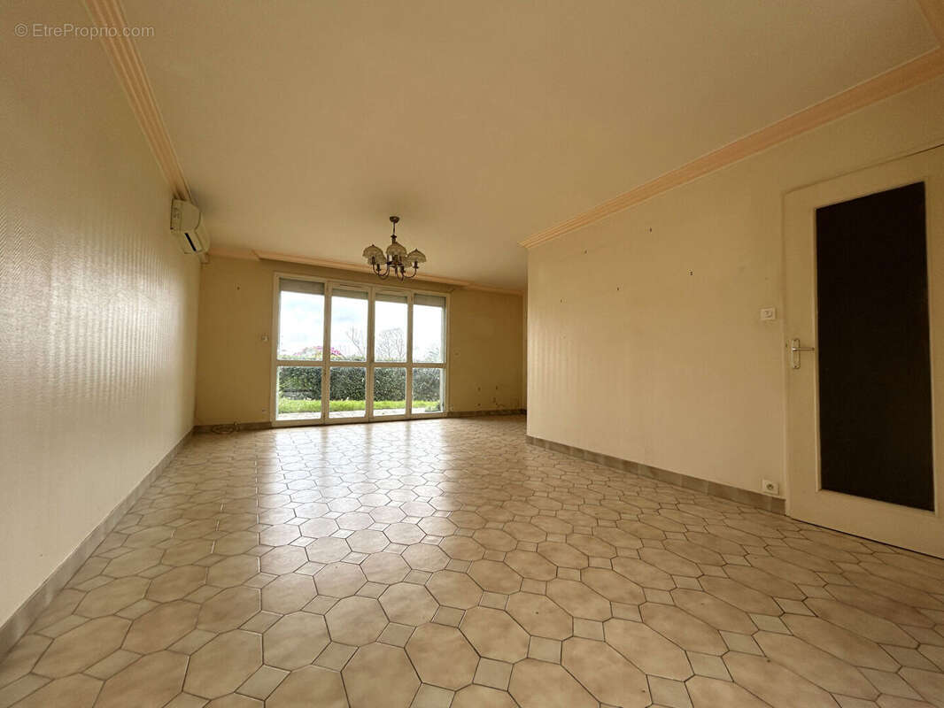 Maison à PLUGUFFAN