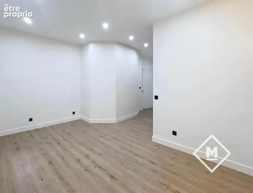 Appartement 2 pièces rénové à Marseille Catalans - Opportunité à saisir - photo 3
