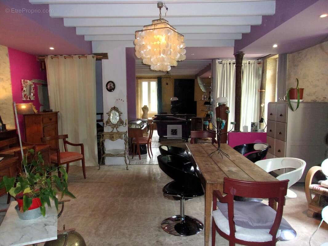 Maison de maître de quatre chambres magnifiquement rénovée avec chauffage au sol - photo 6