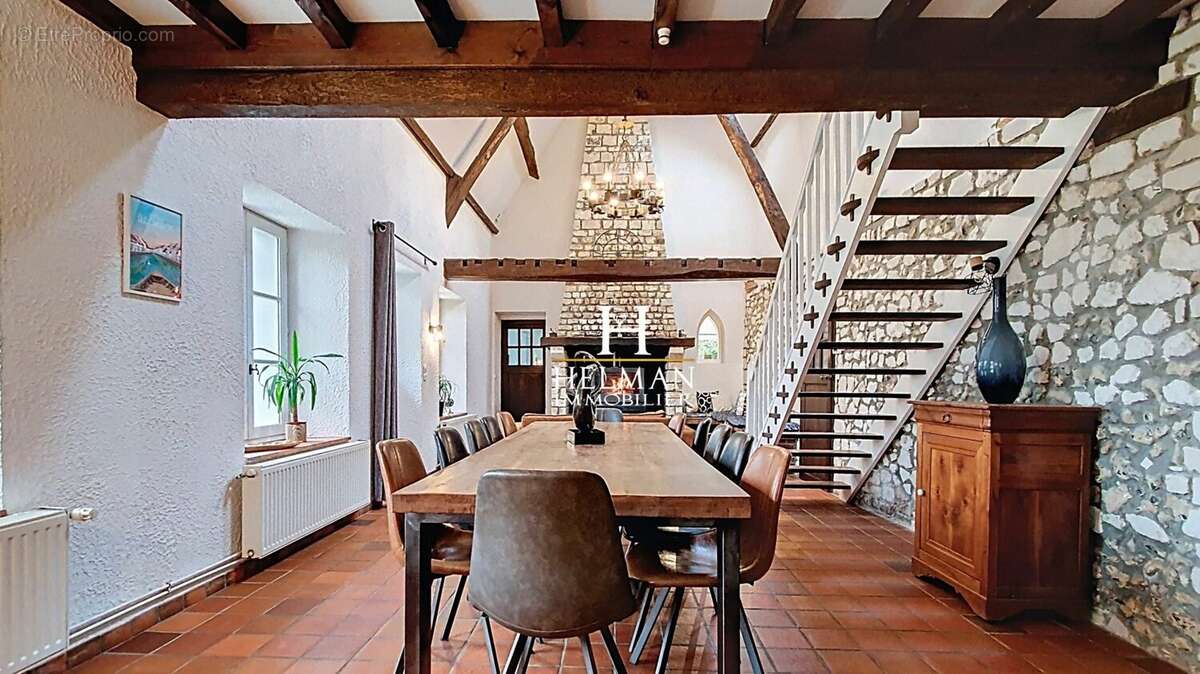 Maison à OUVE-WIRQUIN