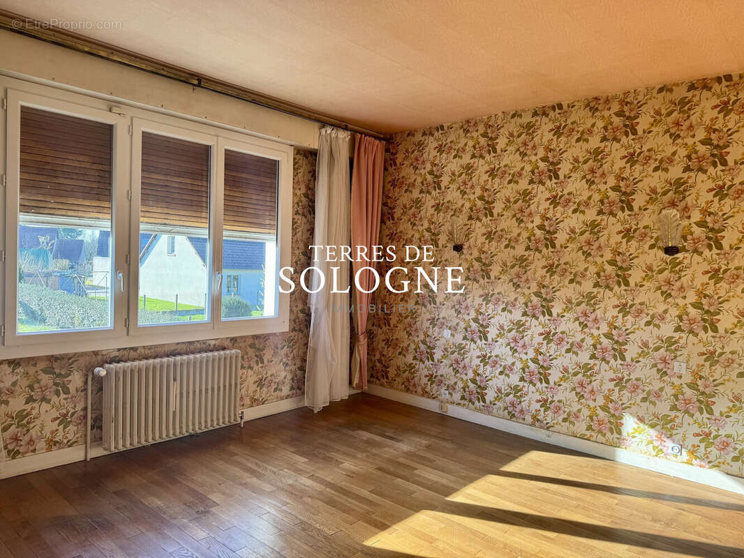 Maison à LAMOTTE-BEUVRON