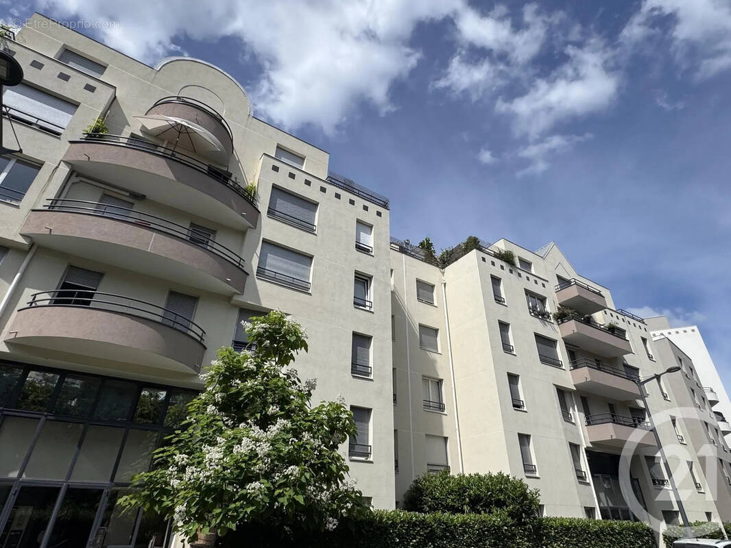 Appartement à LYON-9E