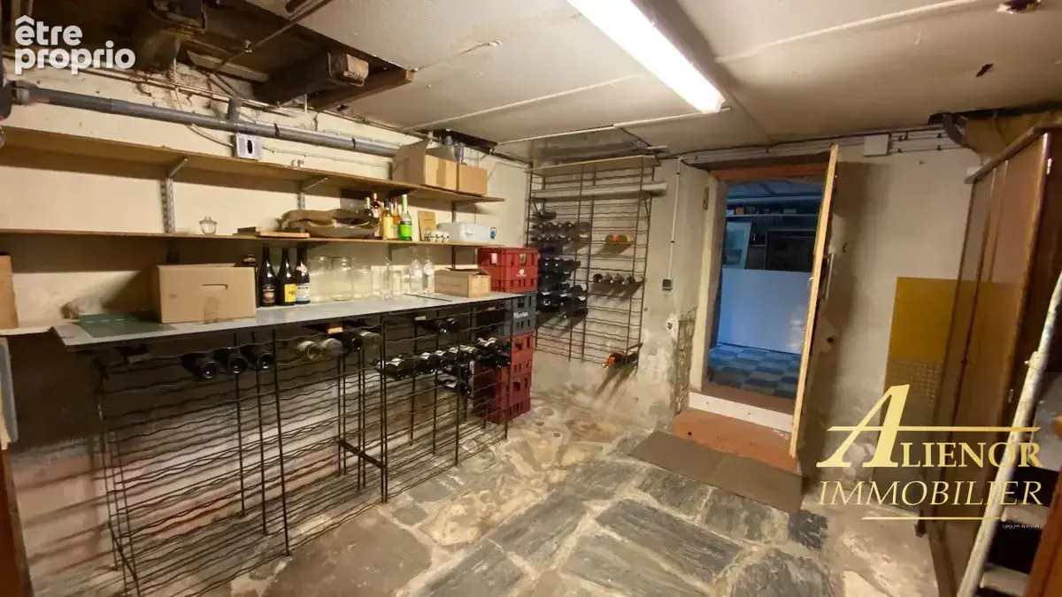 Maison de village en pierre avec belle vue, jardin et garage - Bourdeilles 24310 - photo 17