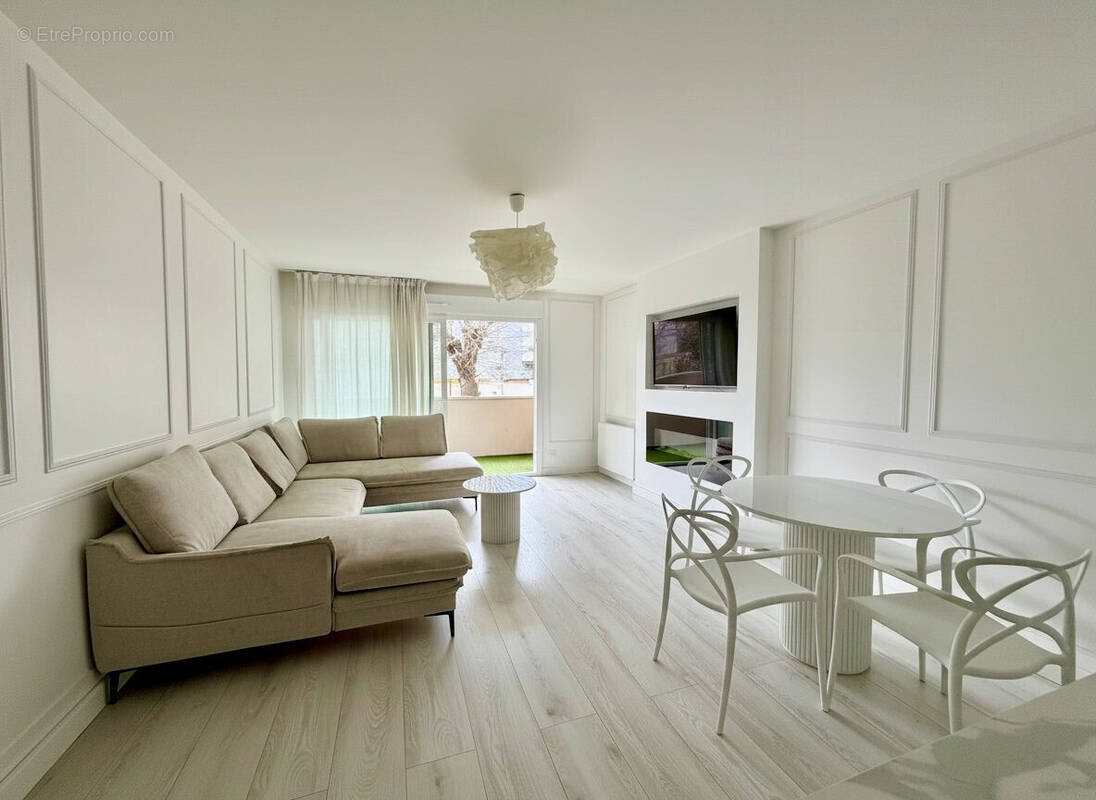 Appartement à BONNEVILLE