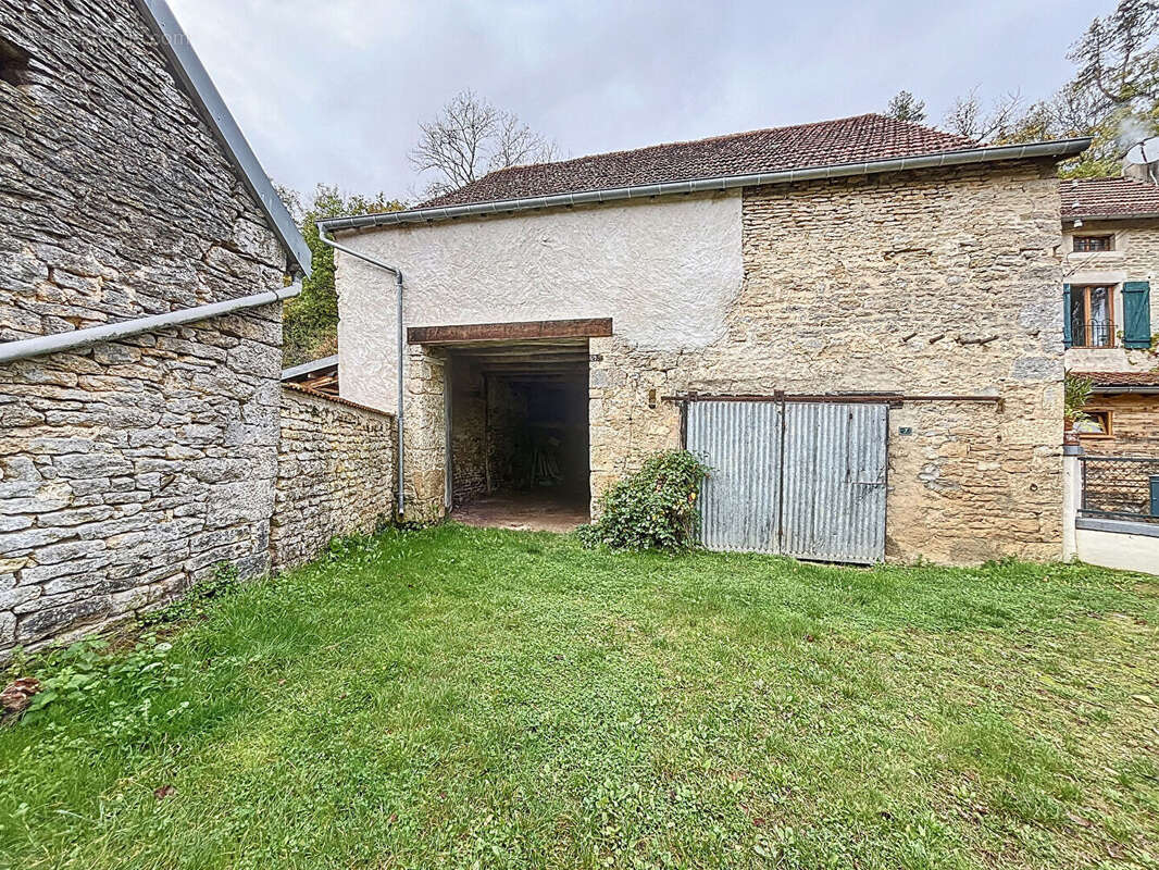 CHALMESSIN maison 3 pièces de 84M² - photo 10