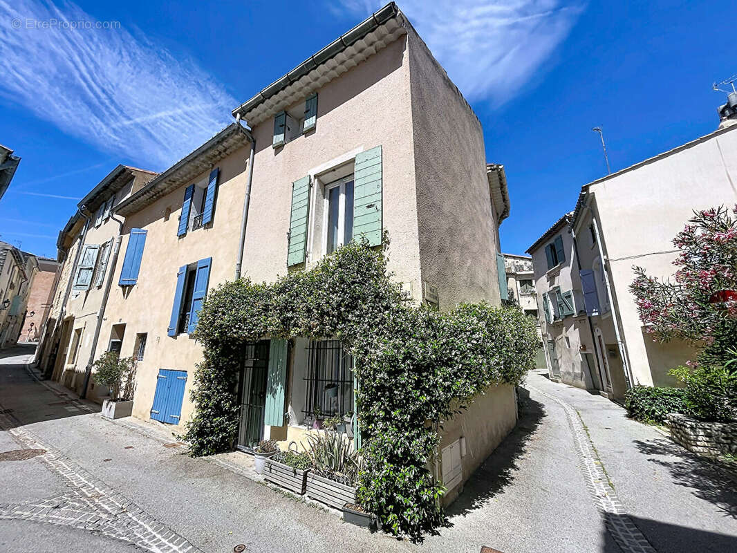 Charmante maison de village de 107m2, 6 pièces 4 chambres, bureau, exposition sud - photo 4