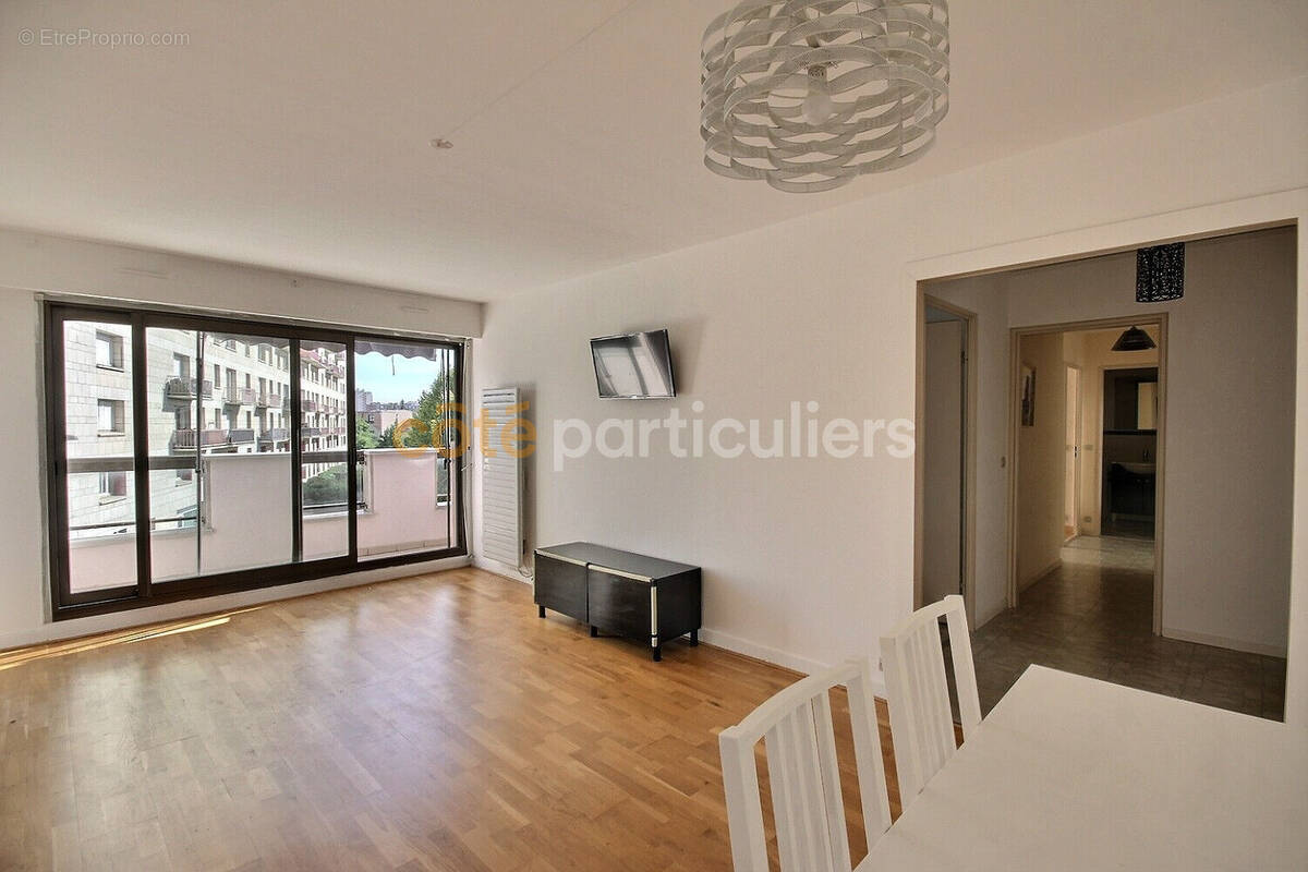 Appartement à CHATILLON