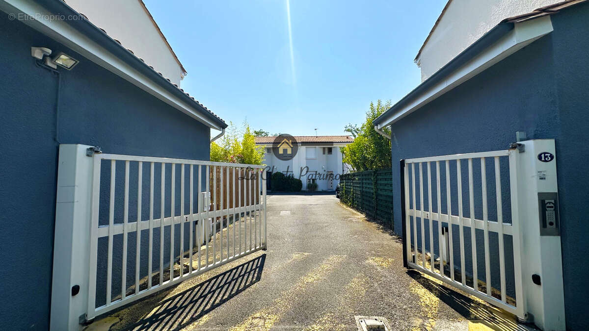Bordeaux cauderan - une maison qui n'attend que vous 2 chambres - jardin-garage - photo 27