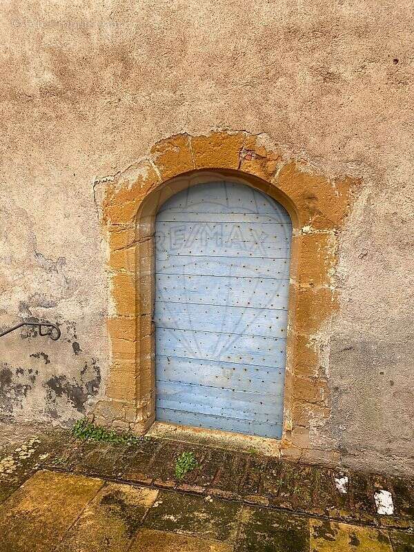 Maison à SALLES-ARBUISSONNAS-EN-BEAUJOLAIS