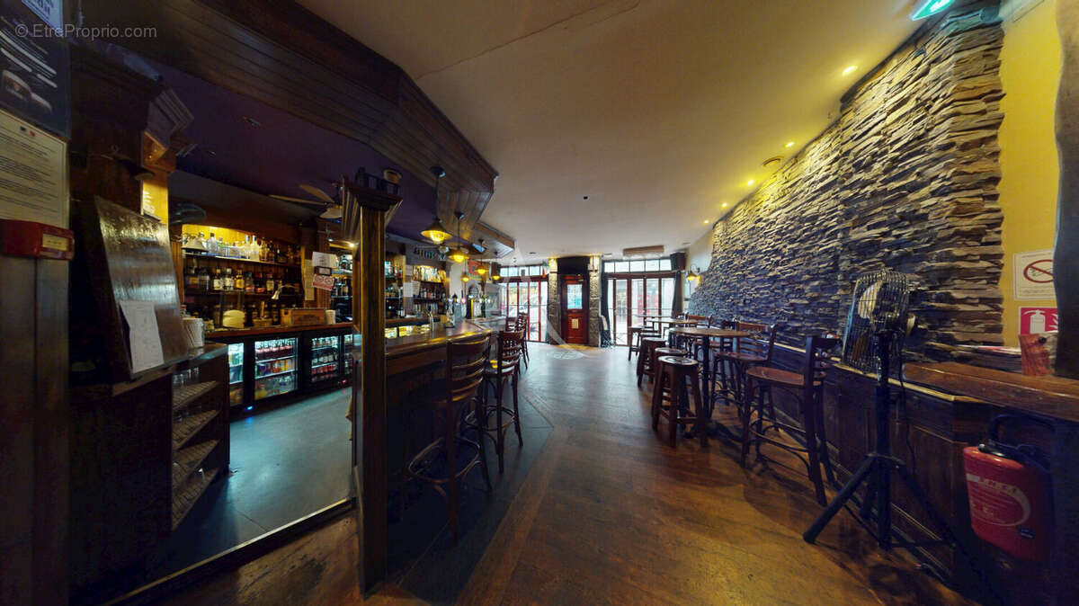 Commerce à CARCASSONNE