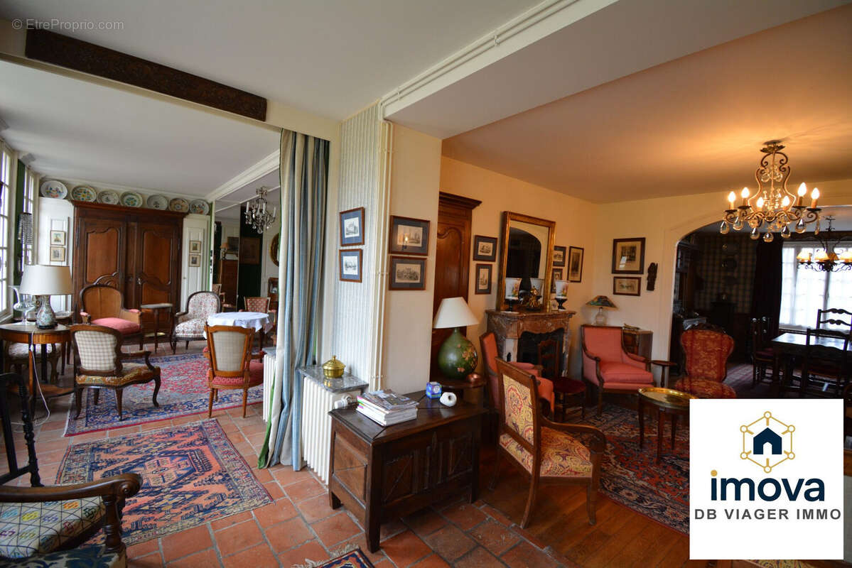 Maison à COSNE-D'ALLIER