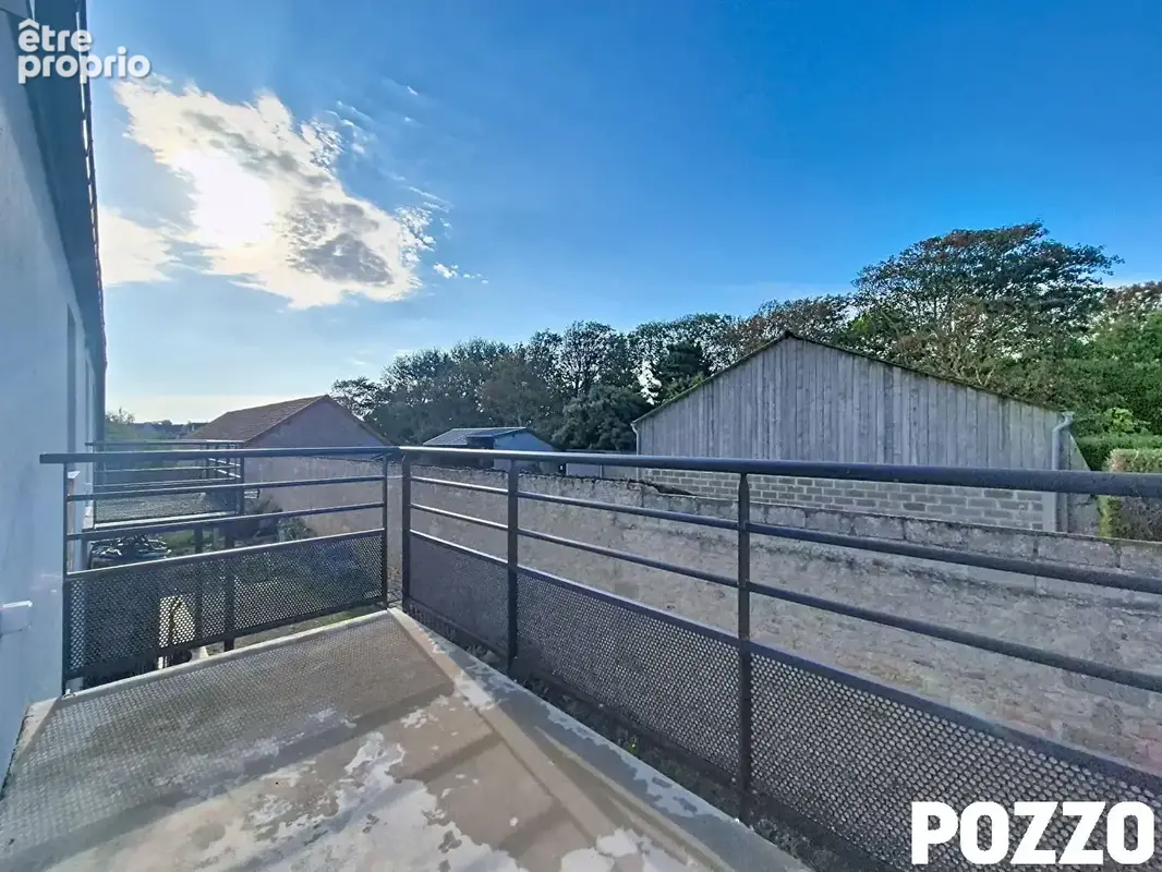 A VENDRE Appartement Bernieres-sur-mer Vue mer - photo 2