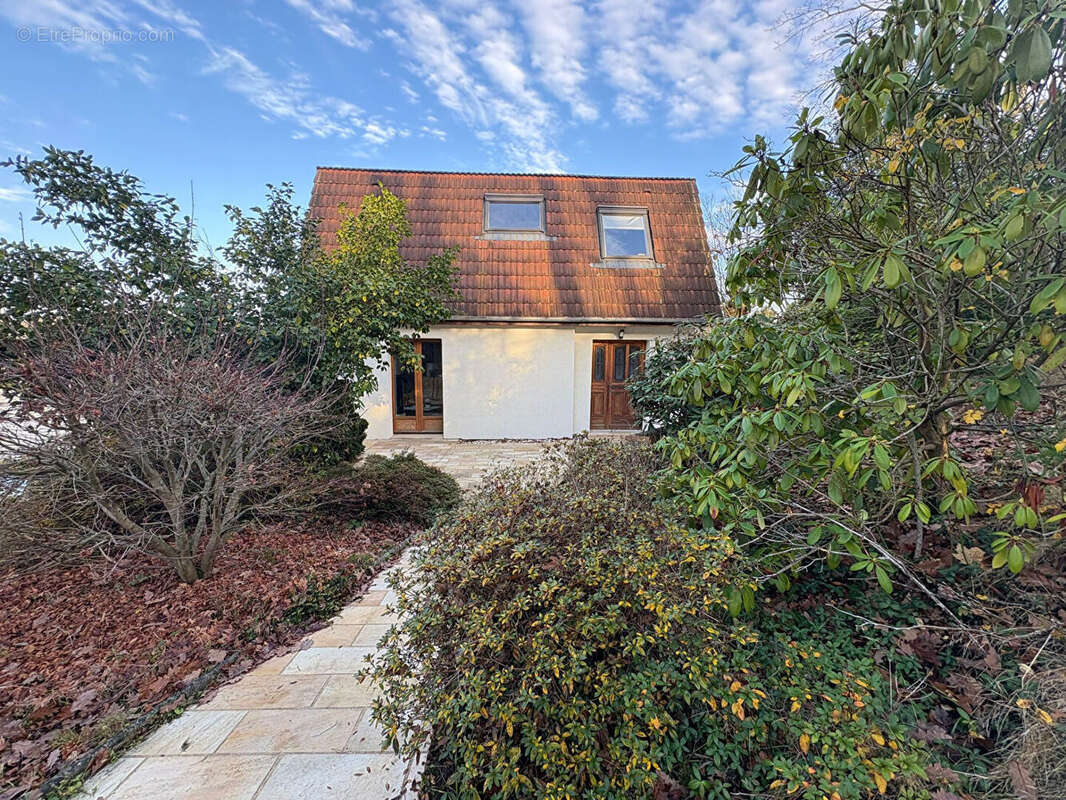 Maison à VILLEBON-SUR-YVETTE