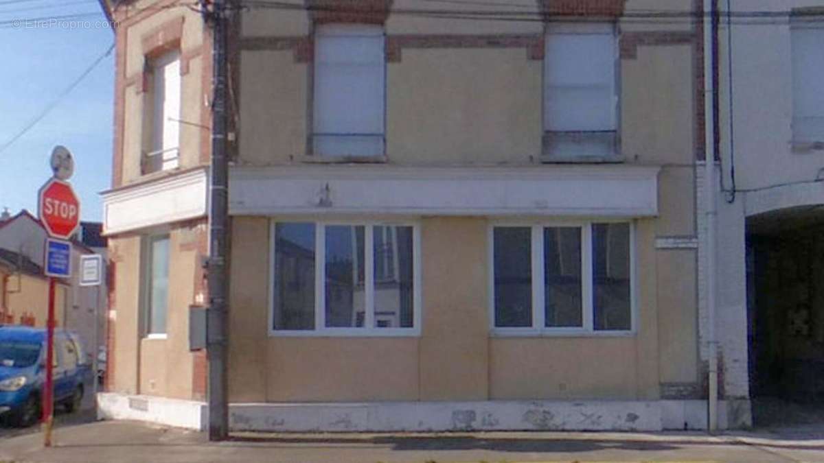 Appartement à MAGENTA