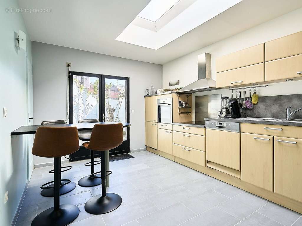 Maison à LA MADELEINE