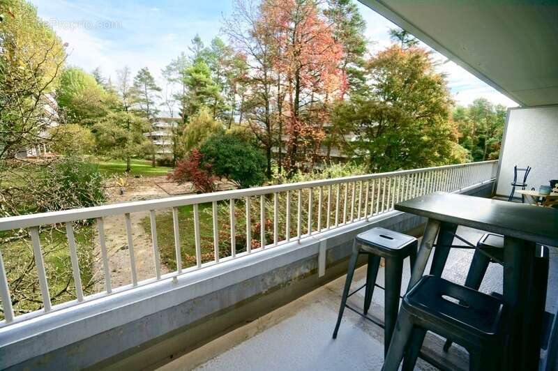 Appartement à MEYLAN