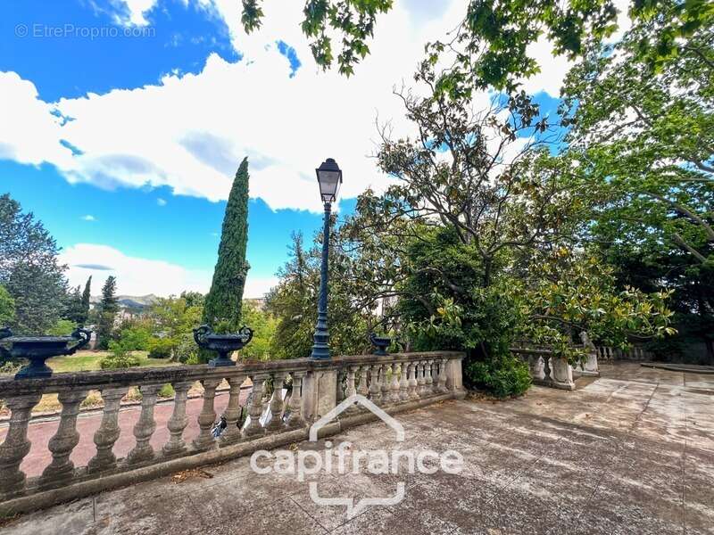 Maison à MARSEILLE-11E