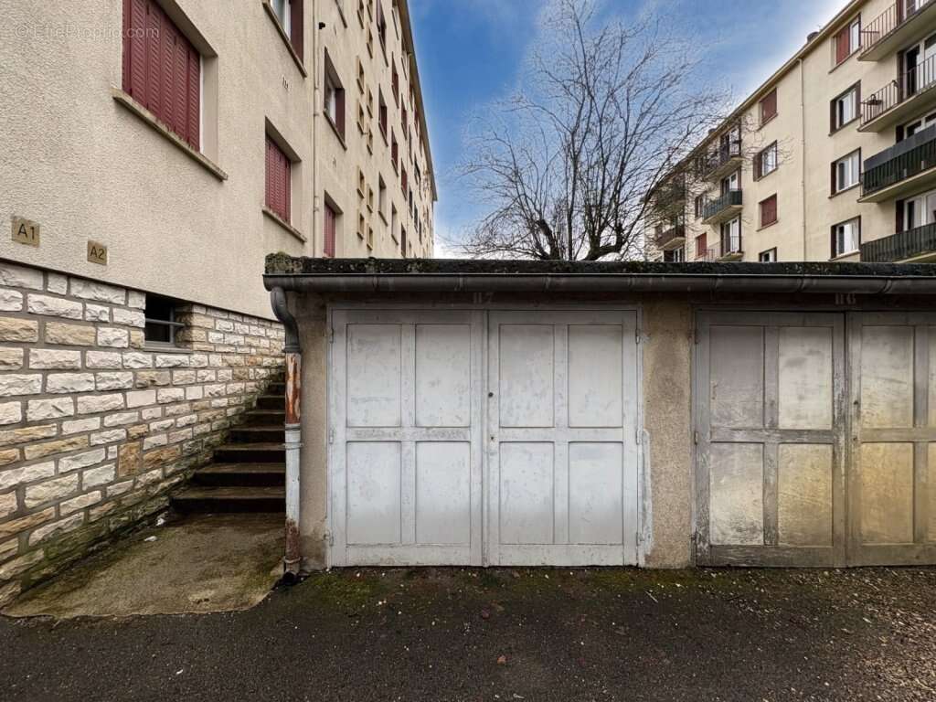 Parking à DIJON