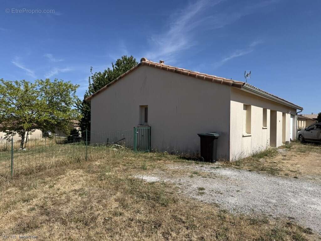 Opportunité de l'Investissement Locatif à Verteuil-Sur-Charente - photo 12