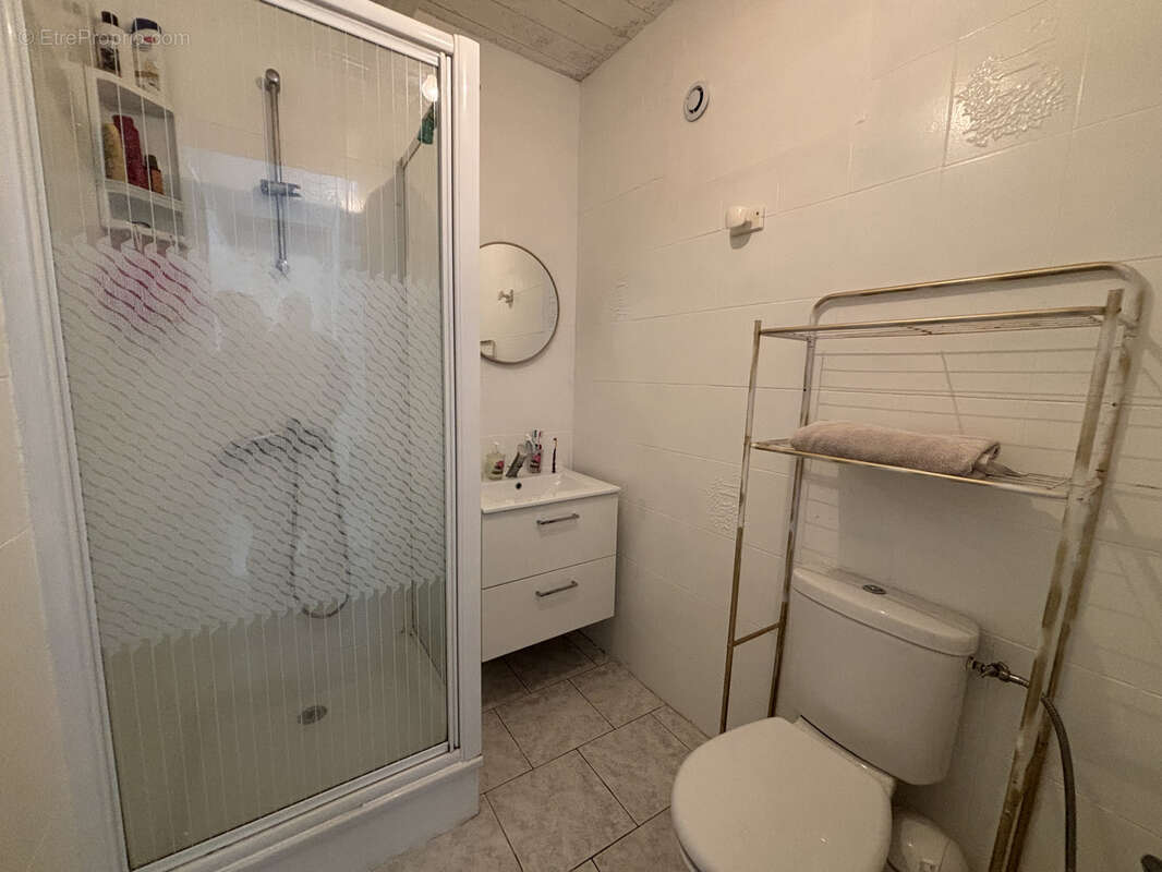 Maison à CROIX-CHAPEAU