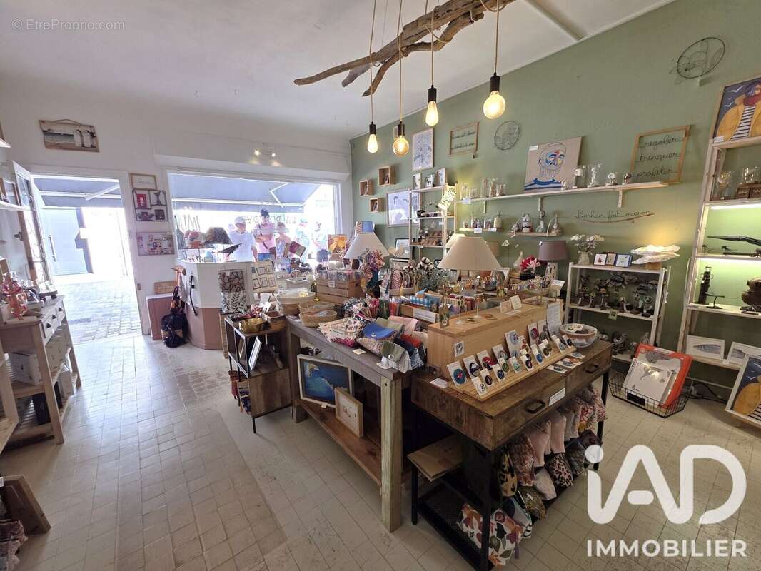 Commerce 33 m² à Fouras  - photo 2