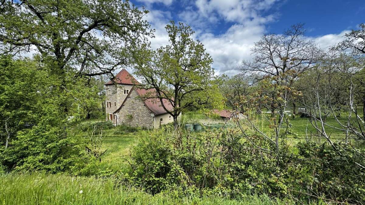 Maison à LIMOGNE-EN-QUERCY