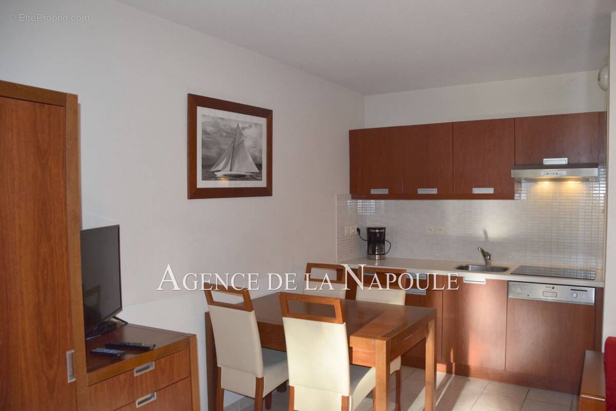 Appartement à MANDELIEU-LA-NAPOULE