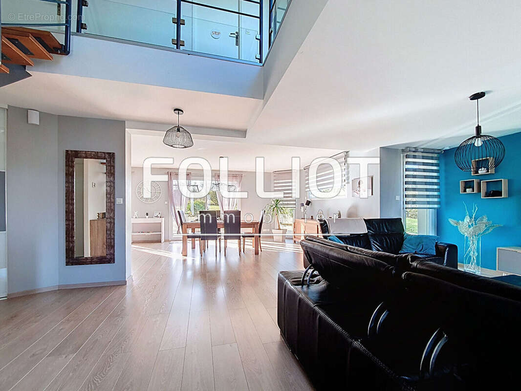 Maison à LA HAYE-DU-PUITS