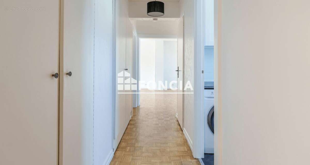 Appartement 77 m² à Nancy  - photo 6