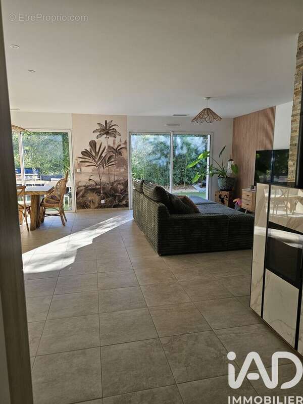 Photo 3 - Maison à SIX-FOURS-LES-PLAGES