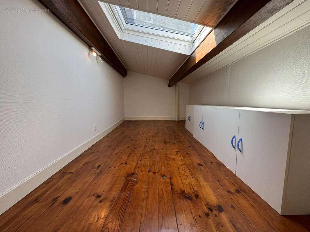 Appartement à SAINTES