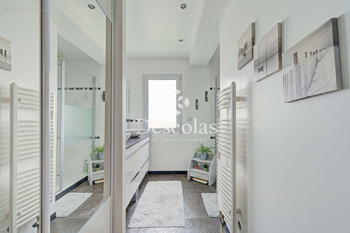Maison familiale Saint-Germain-en-Laye - 200m2 - photo 14