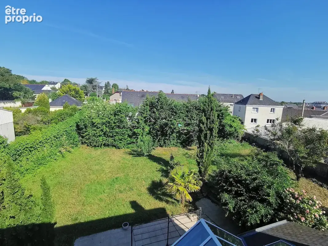 Maison de ville aux beaux volumes - photo 12