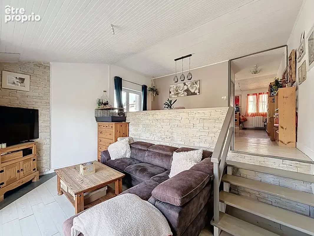 Appartement  3 pièce(s) avec terrasse et places de parking, Meximieux, au calme et dans une petite résidence - photo 2