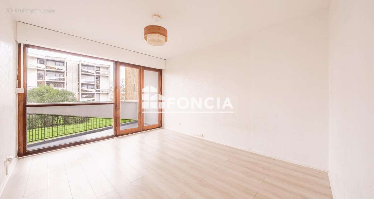 Appartement à PESSAC