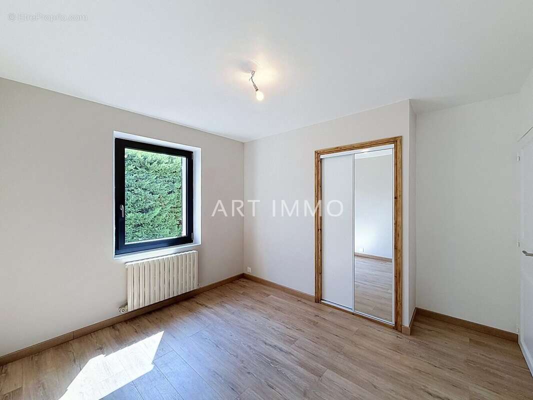 Maison 4 chambres au calme - photo 18