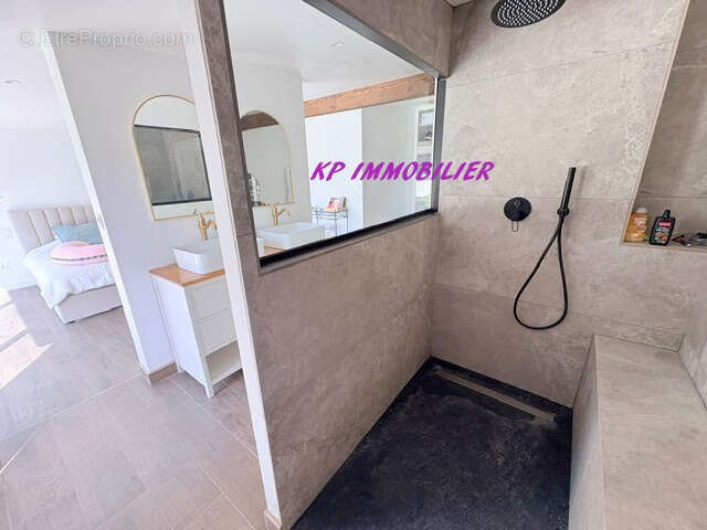 Appartement à CUXAC-D'AUDE