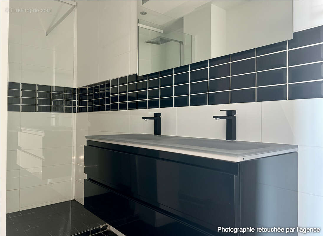 Appartement à MARSEILLE-9E