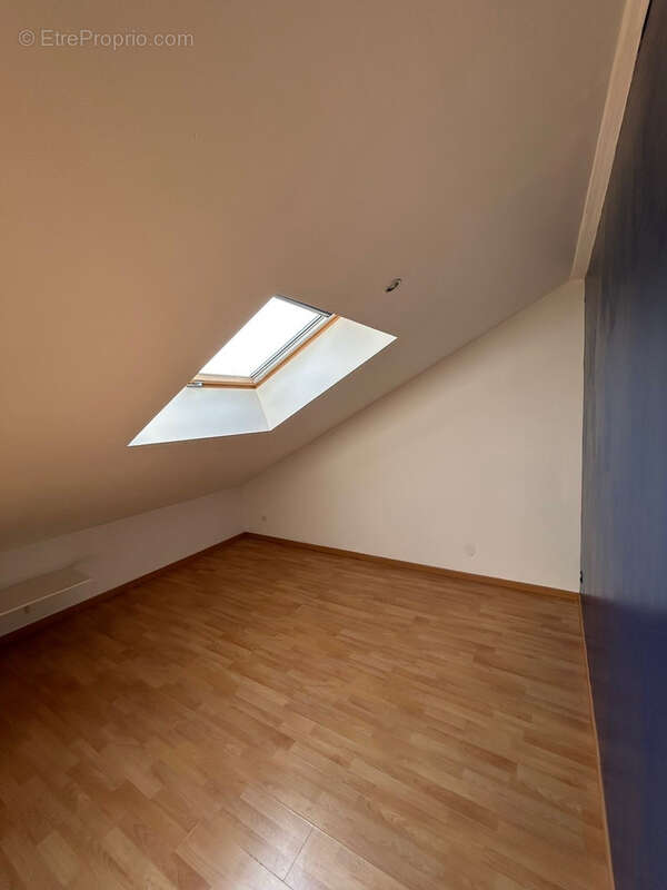Appartement à LE PONT-DE-CLAIX