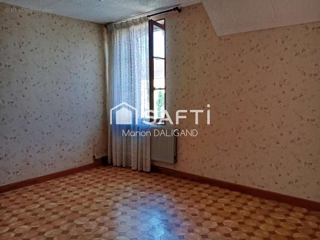 Photo 6 - Maison à GUEUGNON