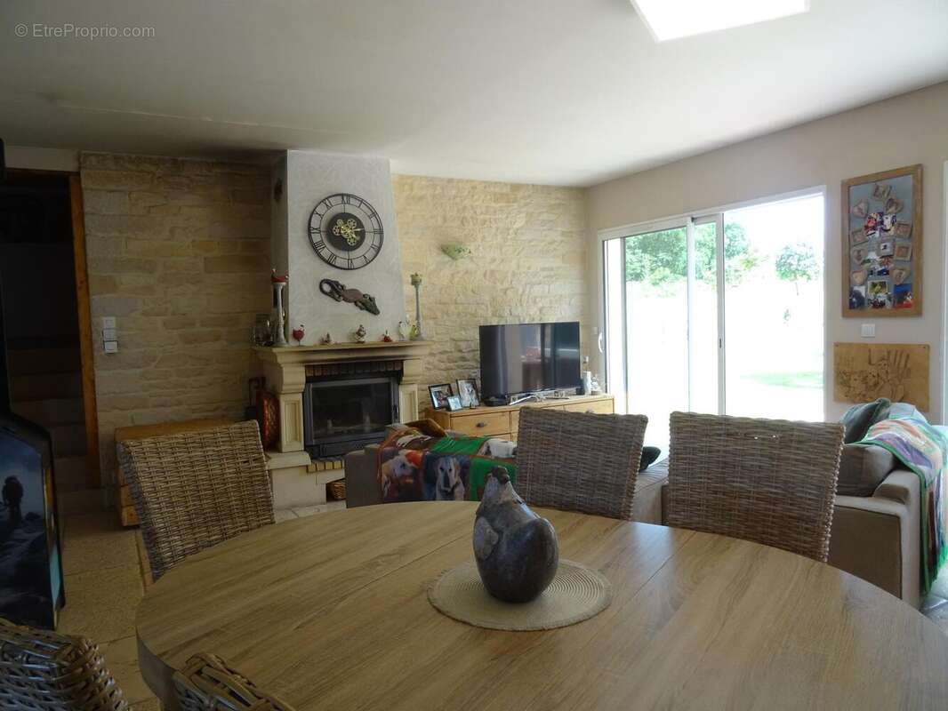 Maison 120 m² à Chaudenay  - photo 2