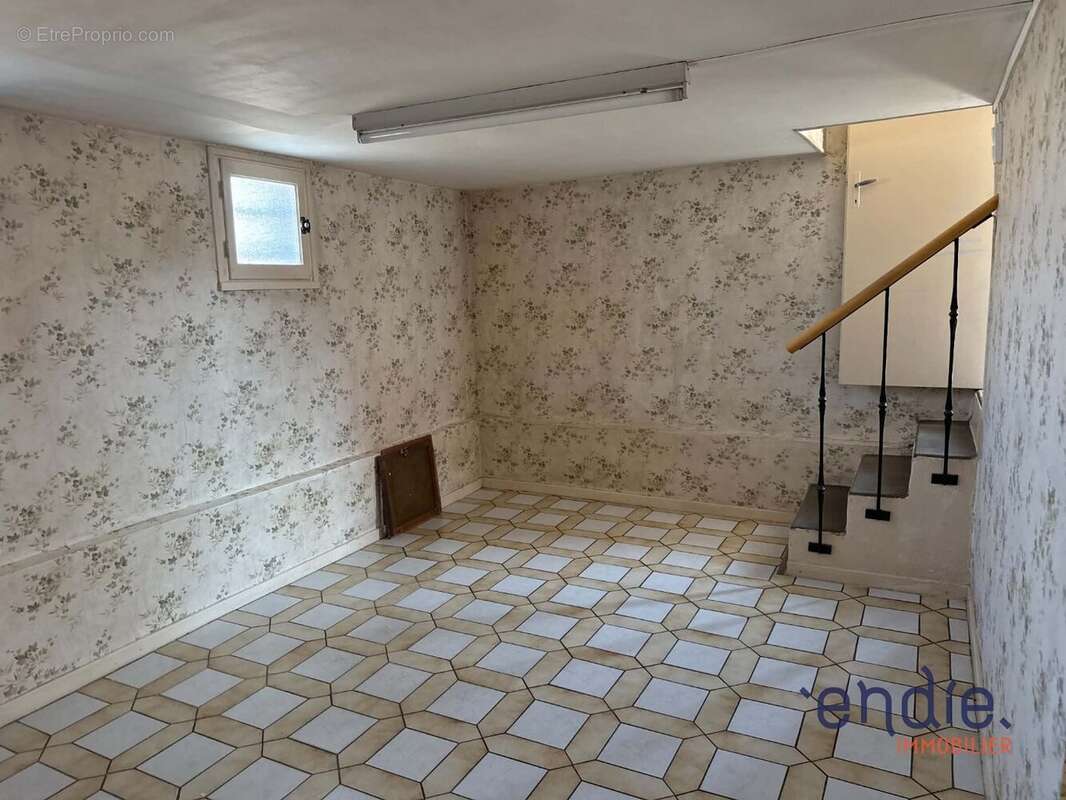 Maison 114 m² à Bourbon-Lancy  - photo 14