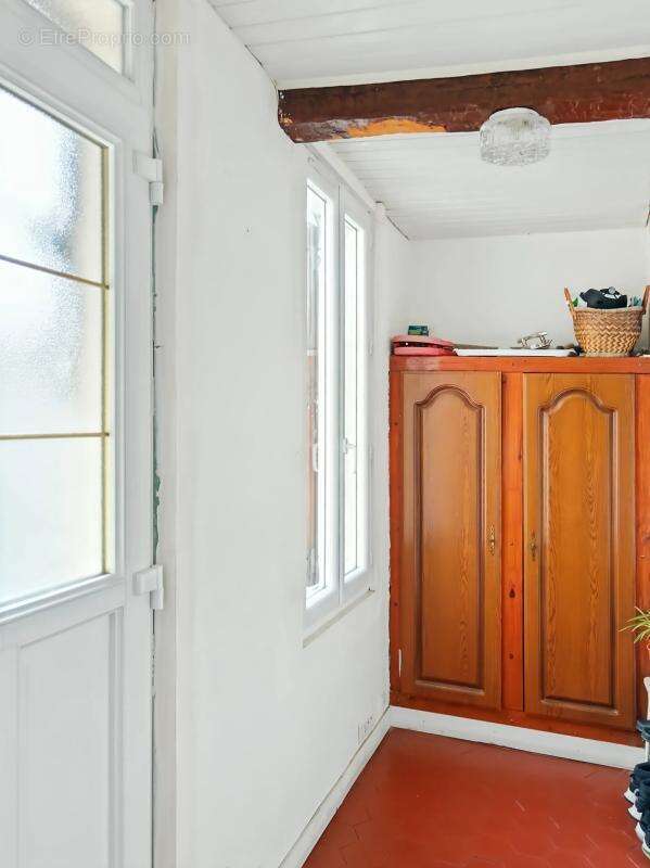 Maison à CROUTTES-SUR-MARNE