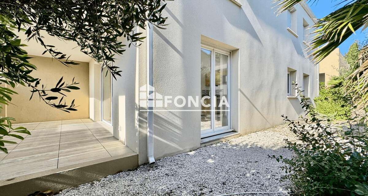 Appartement à VIAS