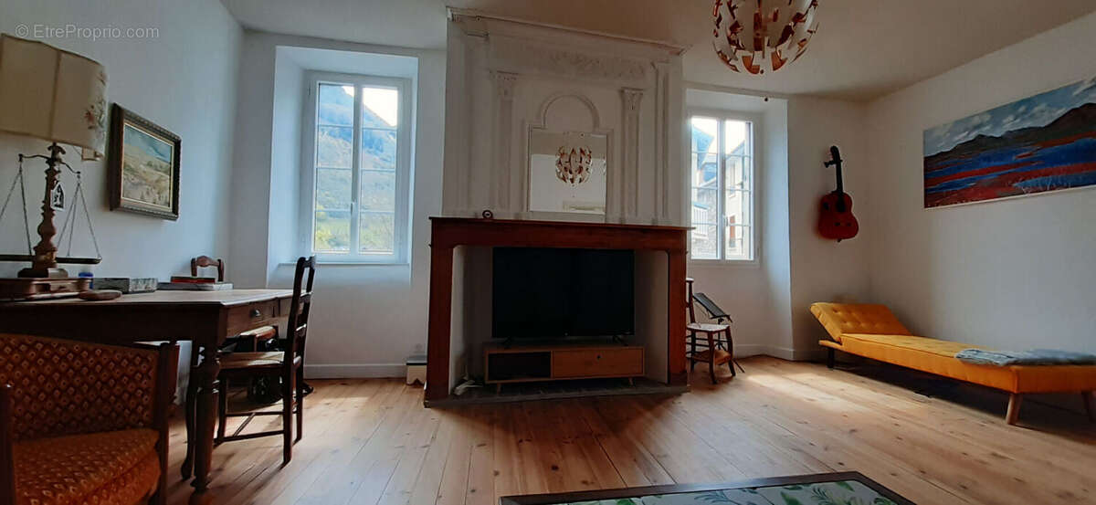 Maison à SARRANCOLIN