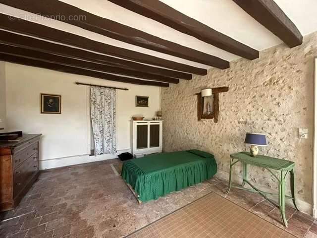 Maison à LONGNY-AU-PERCHE